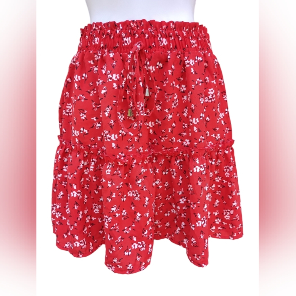 New! Red Ditsy Floral Print A Line Ruffle Skater Mini Skirt Size Small